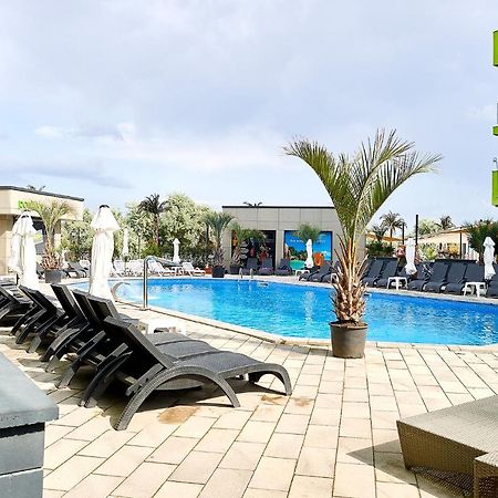Sunrise King Studio Spa N Pool Beach Resort Năvodari Exteriör bild