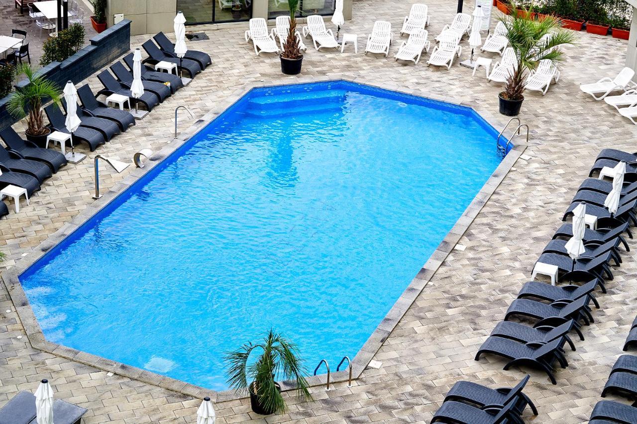 Sunrise King Studio Spa N Pool Beach Resort Năvodari Exteriör bild